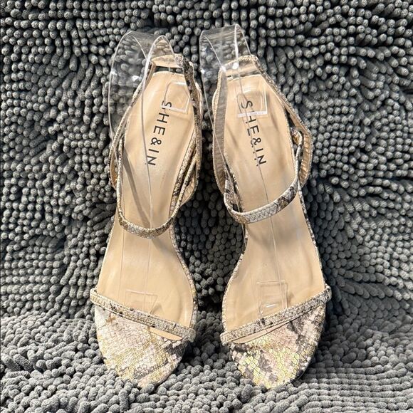 SHEIN Beige Snake Print Block Heels - Picture 3 of 8